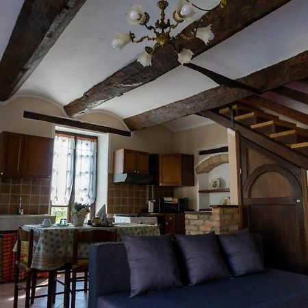 La Rocca Di Efisio Aparthotel Costigliole d’Asti Kültér fotó
