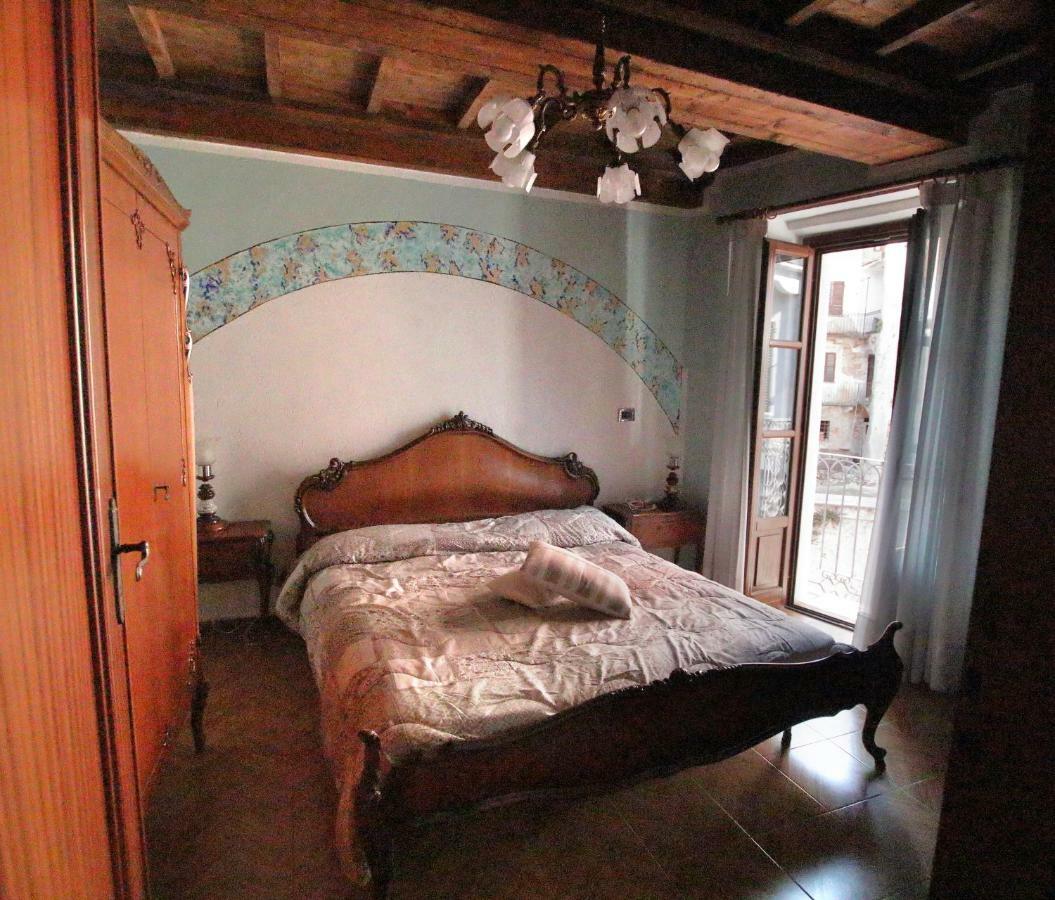 La Rocca Di Efisio Aparthotel Costigliole d’Asti Kültér fotó