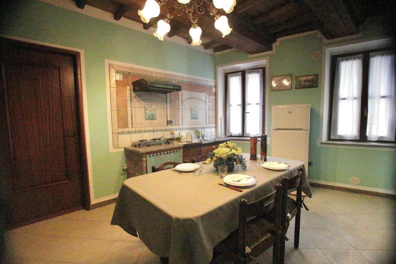La Rocca Di Efisio Aparthotel Costigliole d’Asti Kültér fotó