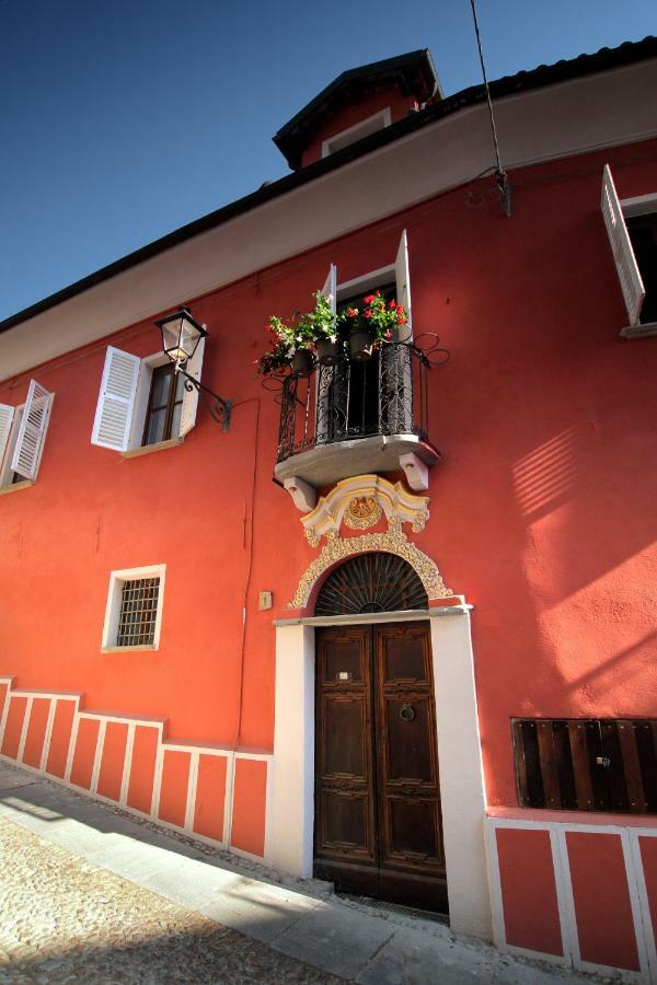 La Rocca Di Efisio Aparthotel Costigliole d’Asti Kültér fotó