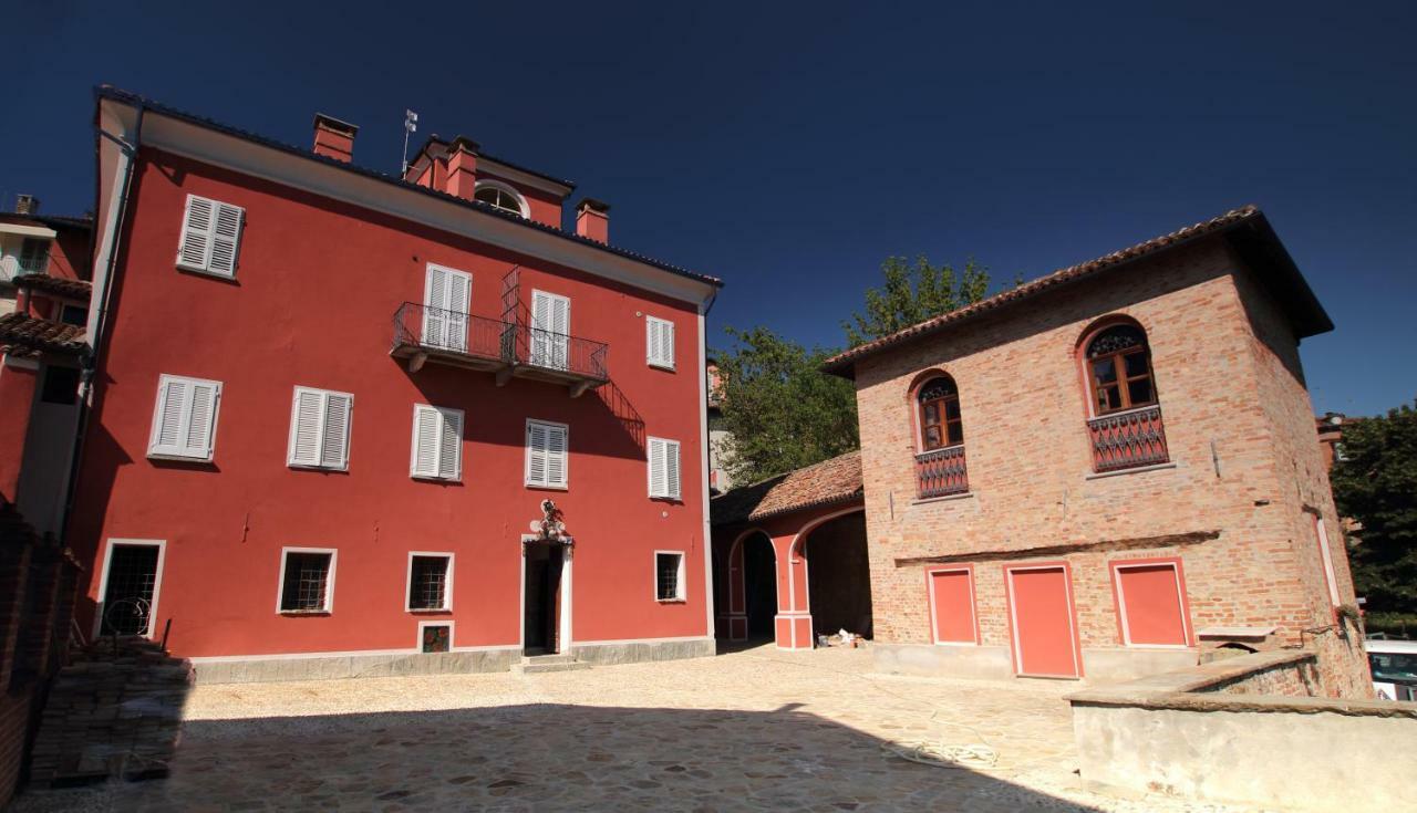 La Rocca Di Efisio Aparthotel Costigliole d’Asti Kültér fotó